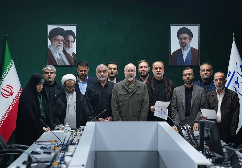 حضور قالیباف در مجلس؛ اعضای هیئت رئیسه سوگند یاد کردند