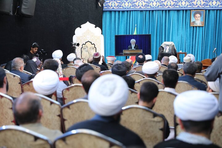 رهبر شیعیان بحرین: امام خامنه‌ای، امت را به اسلام بازگرداند
