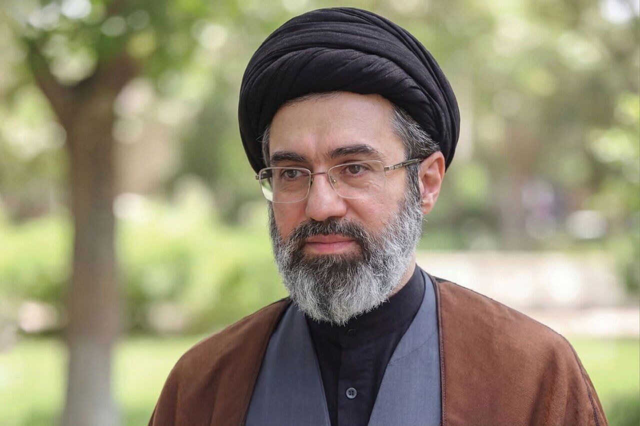 عفو 139 محکوم به اعدام با موافقت رهبر/ حذف مجرمان امنیتی از لیست عفو