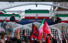 الجزیره: قدرت نمایی تهران در مراسم ۲۰ میلیونی وداع با رهبر شهید انقلاب