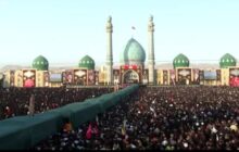 اقامه نماز بر پیکر مطهر رهبر شهید به امامت آیت‌الله جوادی آملی
