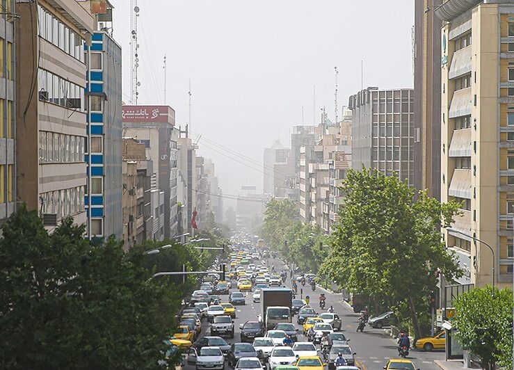 هوای تهران در آستانه وضعیت ناسالم