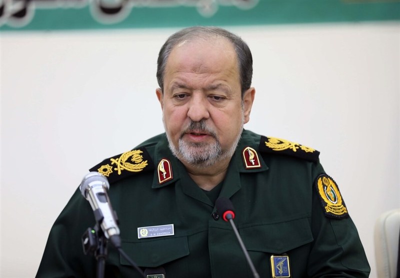 سردار ابن‌الرضا: صنعت دفاعی باید سریع‌تر از نیاز میدان نبرد حرکت کند