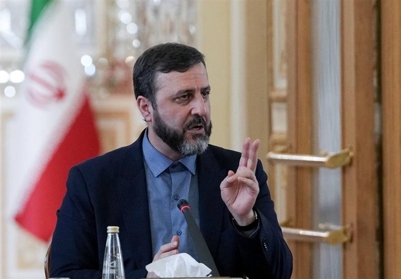 غریب آبادی: آمریکا باید درس جدی بگیرد تا تجاوزاتش را تکرار نکند