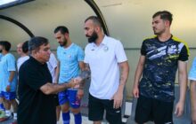 امیرآبادی:تاجرنیا سر استقلال منت نگذارد و برود!/بازیکن«منم منم» نداریم