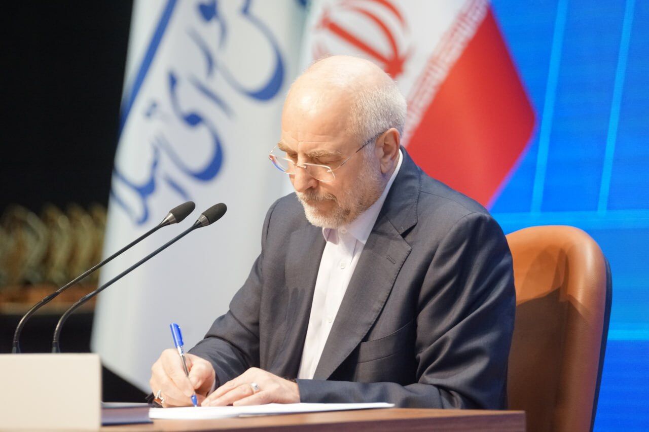 قالیباف: گفت‌وگو از موضع قدرت، همان میدان مبارزه و مقاومت است