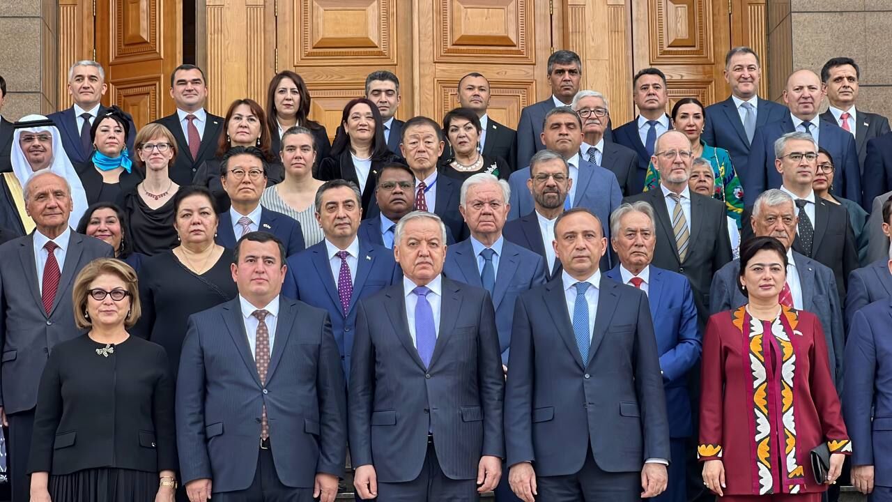 تاجیکستان در آستانه ۳۵ سالگی استقلال؛ روایت دوشنبه از سیاست خارجی و صلح‌سازی