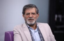 روایت ناصر فیض از «اتاق سیگار» و حاشیه‌های دیدار شاعران با رهبر شهید