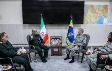 دیدار سرلشکر وحیدی و امیر حاتمی؛ قدرت نظامی ایران در میدان دیده می‌شود