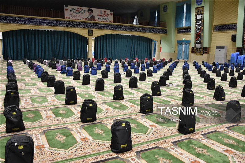 توزیع 4 هزار بسته نوشت‌افزار توسط بسیجیان و جهادگران گرگانی