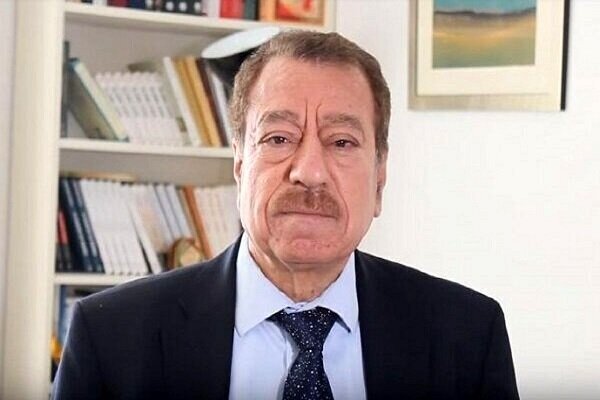 عطوان: عراقِ بزرگ پیروز شد و آمریکا شکست خورد
